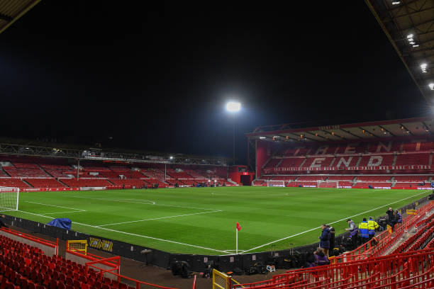 在分析两名 在分析两名