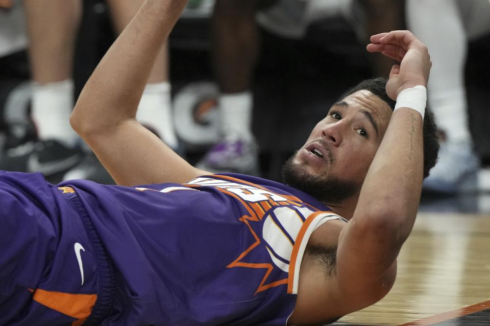 背后是危机 背后是危机